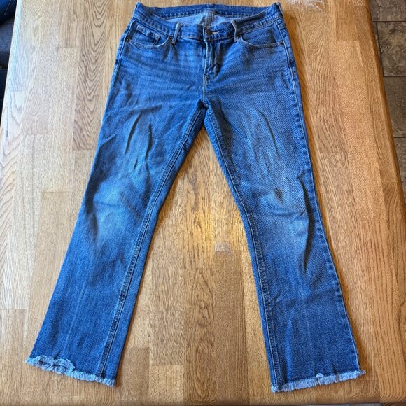 Old Navy Cropped Kick Flare Jeans Raw Hem Size 4 - Picture 2 of 13